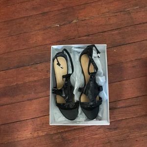 Nine West black shoes